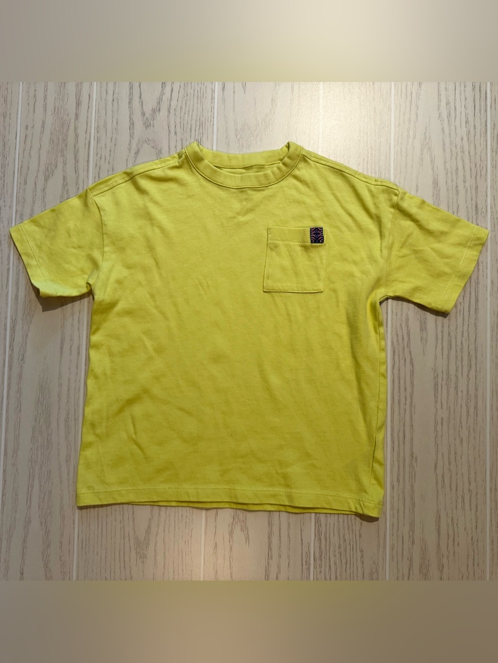 Old Navy Boys‎ Oversized T-Shirt XS 5 Yellow Pocket Short Sleeve NWOT